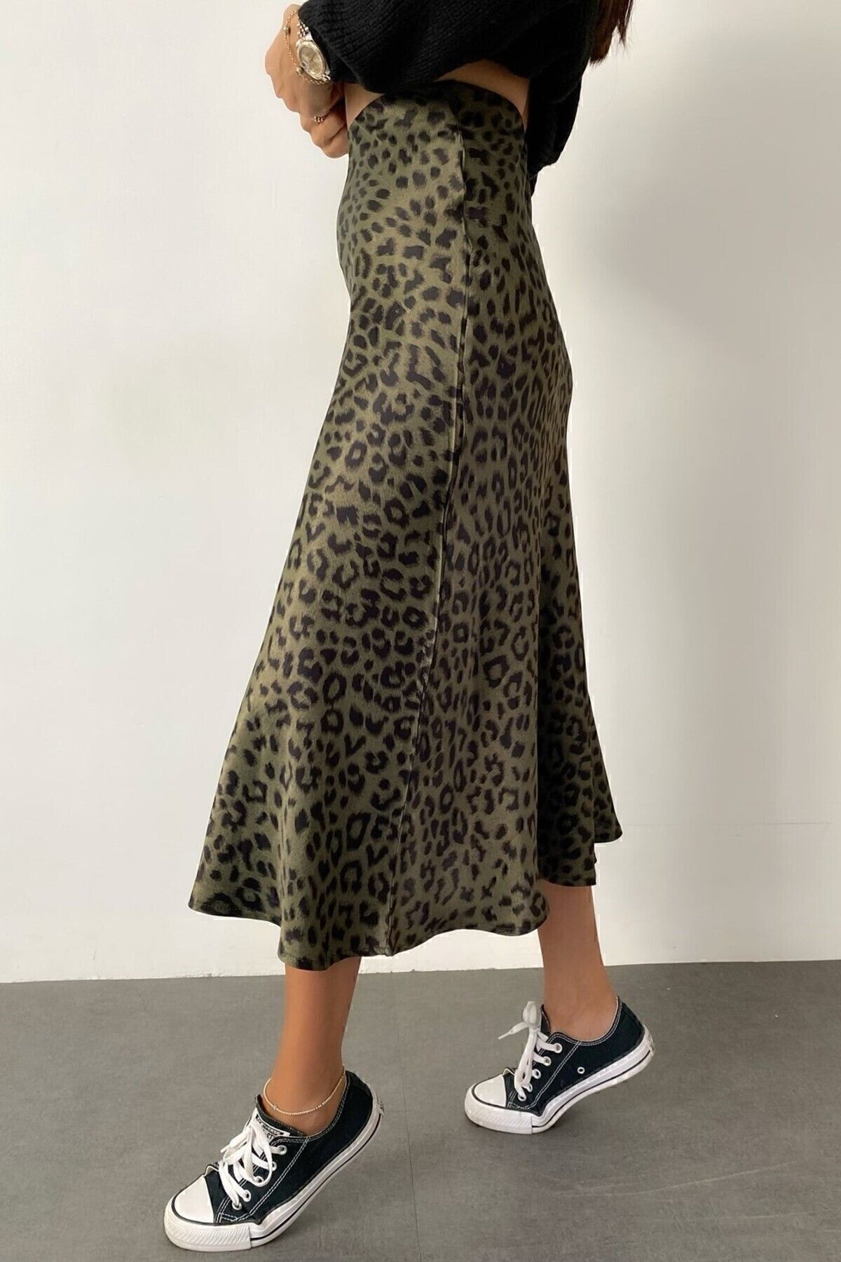 Leopar Desen Viskon Saten Midi Boy Etek -haki Yeşil Leopar Desen Viskon Saten Midi Boy Etek -haki Yeşil