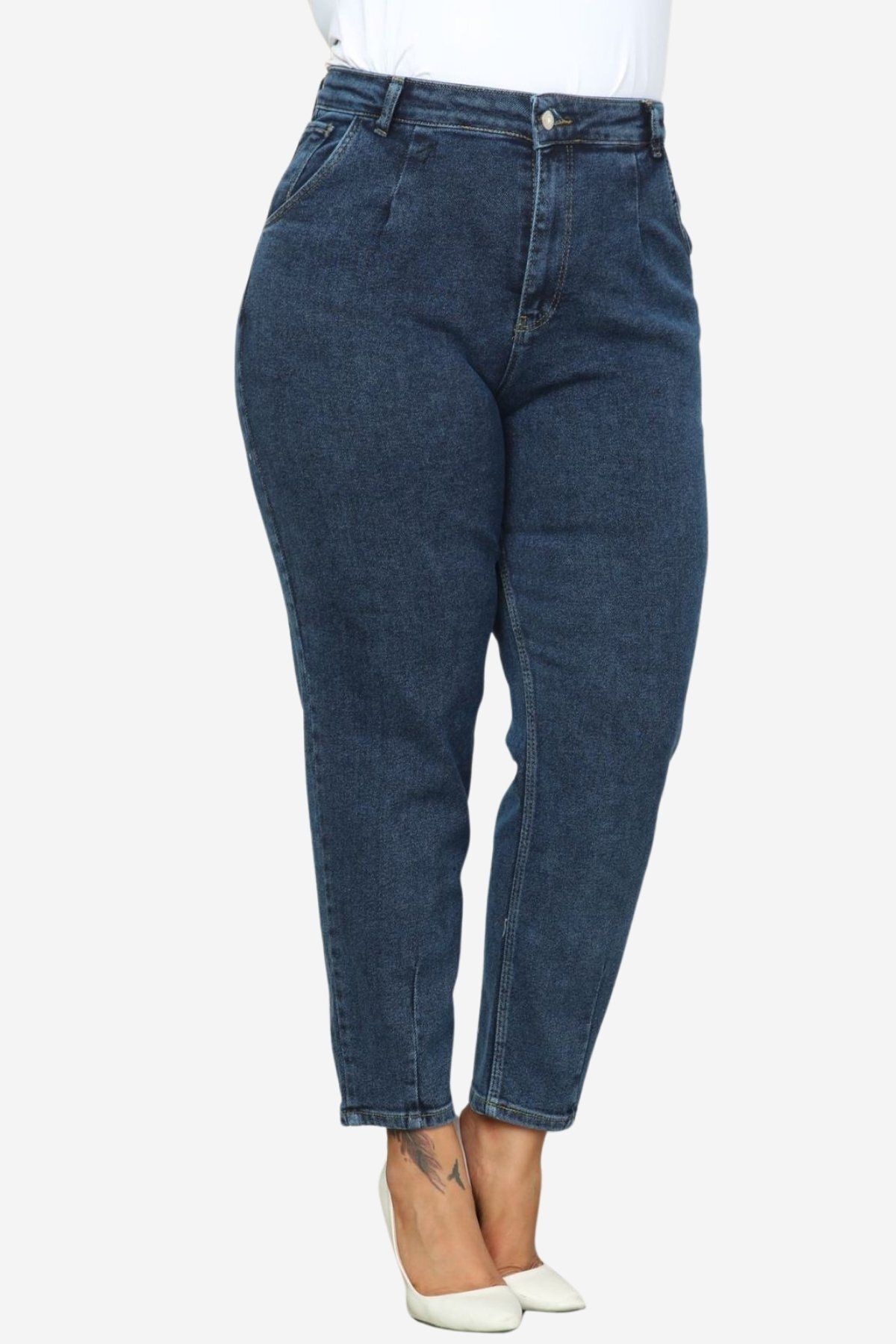 Mom Fit Jean Büyük Beden Yüksek Bel Carrot Kesim Dar Paça Pileli Esnek Kot Pantolon C600 Mavi Mom Fit Jean Büyük Beden Yüksek Bel Carrot Kesim Dar Paça Pileli Esnek Kot Pantolon C600 Mavi