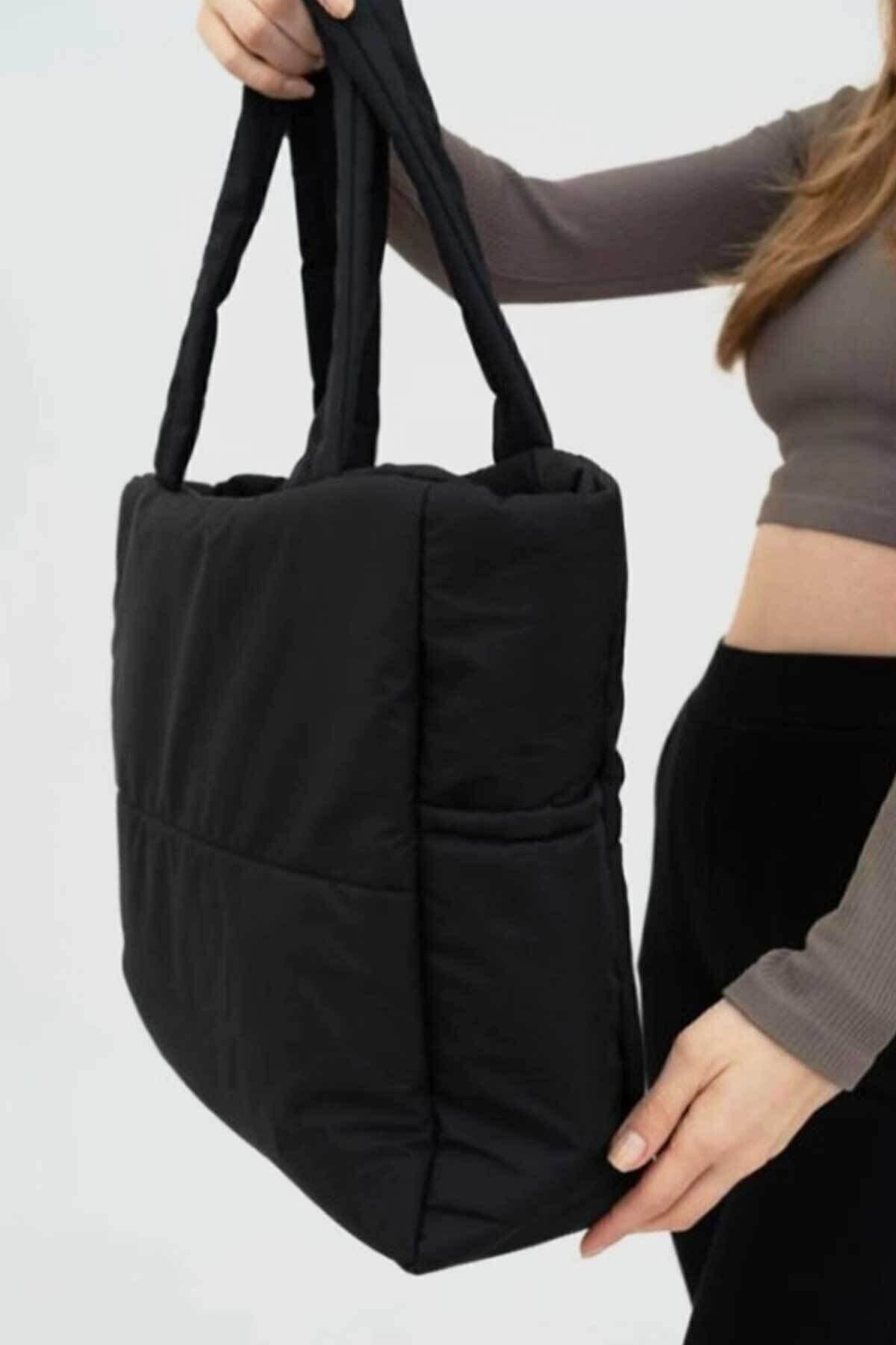 Siyah Kabartmalı Puf Kumaş Shopper Çanta Napoli Siyah Siyah Kabartmalı Puf Kumaş Shopper Çanta Napoli Siyah