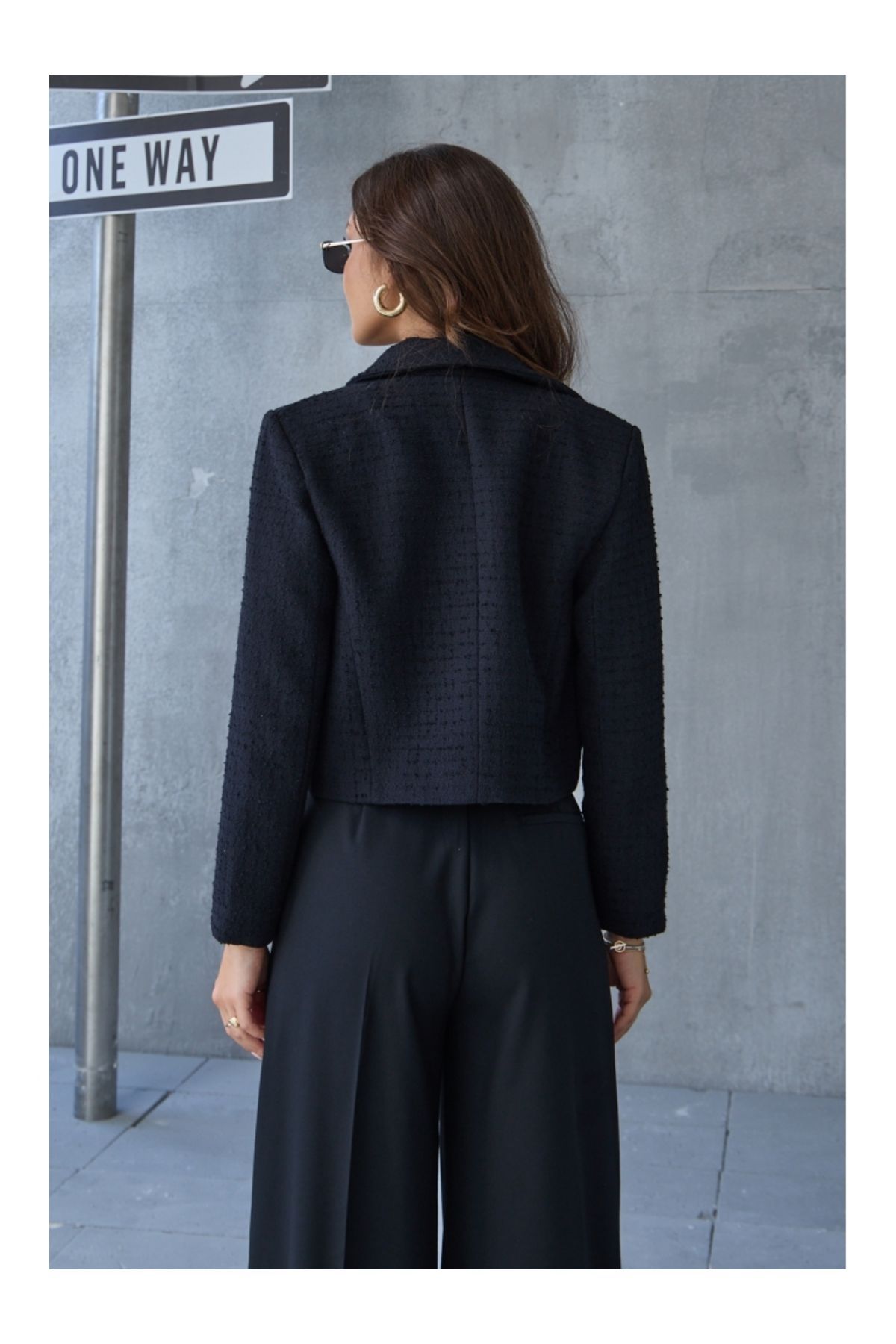 Kadın Siyah Crop Tüvit Blazer Ceket Kadın Siyah Crop Tüvit Blazer Ceket