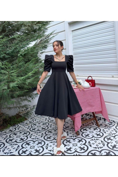 Karpuz Kol Midi Boy Kloş Kare Yaka Elbise