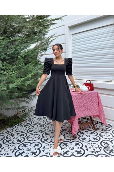 Karpuz Kol Midi Boy Kloş Kare Yaka Elbise Karpuz Kol Midi Boy Kloş Kare Yaka Elbise