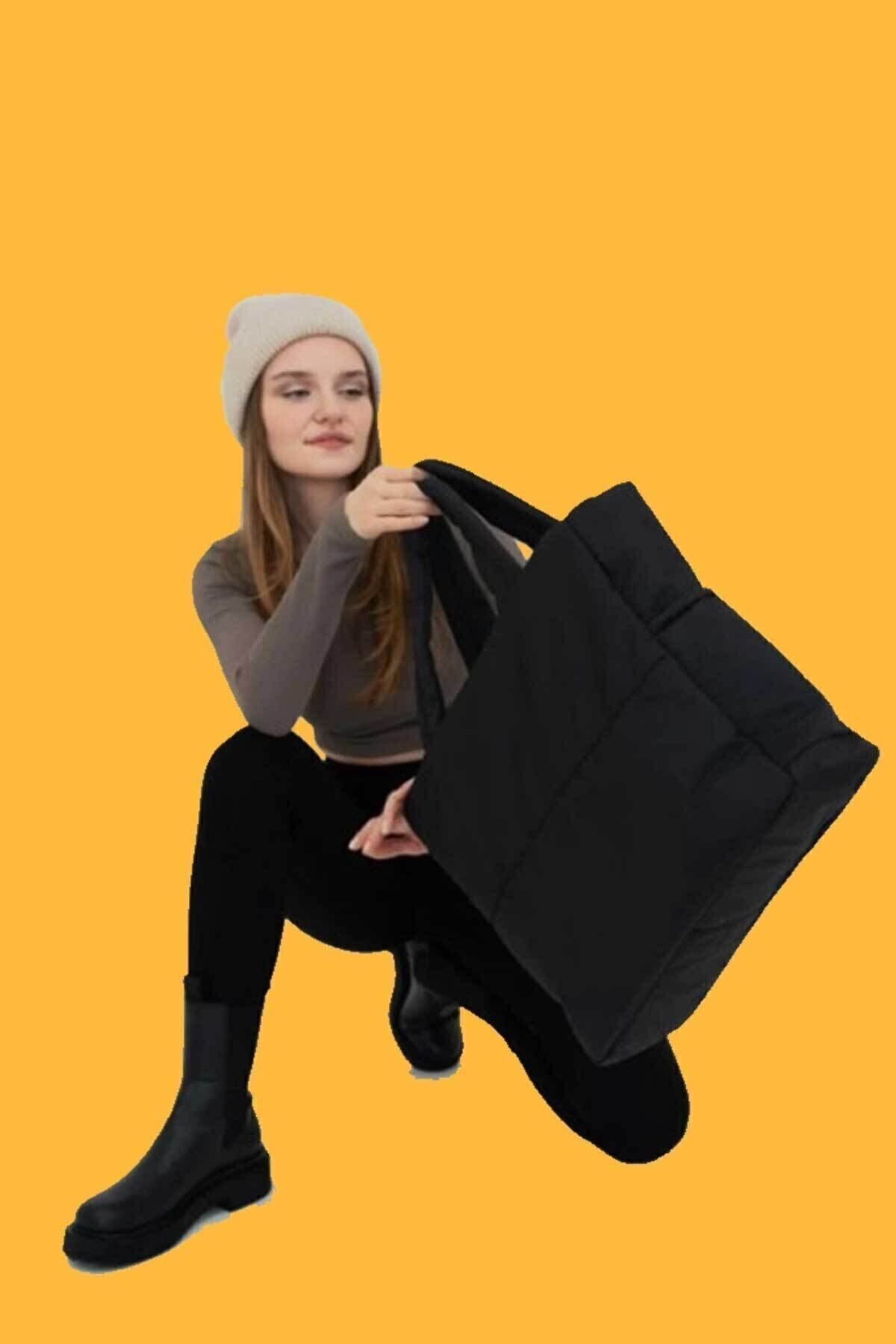 Siyah Kabartmalı Puf Kumaş Shopper Çanta Napoli Siyah Siyah Kabartmalı Puf Kumaş Shopper Çanta Napoli Siyah