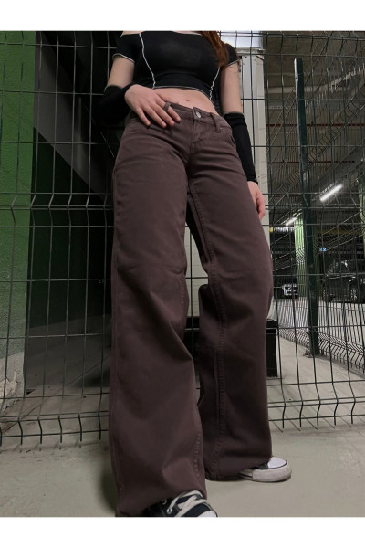 Kahverengi Likralı Süper Yüksek Bel Salaş Jeans Palazzo Pantolon. (SÜPER YÜKSEK) Wide Leg Kahverengi Likralı Süper Yüksek Bel Salaş Jeans Palazzo Pantolon. (SÜPER YÜKSEK) Wide Leg
