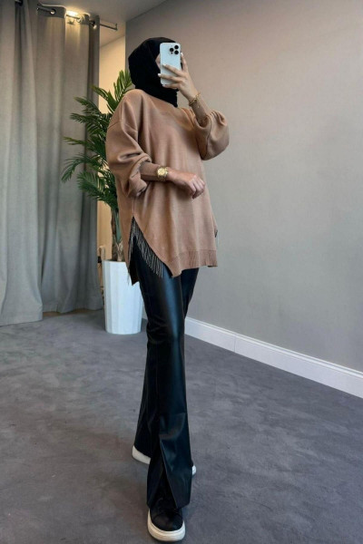 Yarı Zincirli Triko Kazak Sütlü Kahve Yarı Zincirli Triko Kazak Sütlü Kahve