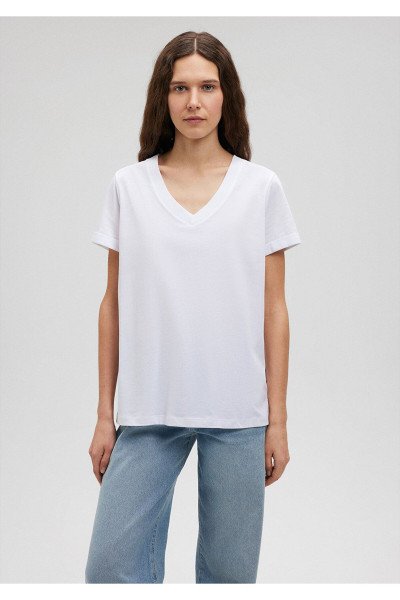 V Yaka Beyaz Basic Tişört Loose Fit / Bol Rahat Kesim 166248-620 V Yaka Beyaz Basic Tişört Loose Fit / Bol Rahat Kesim 166248-620