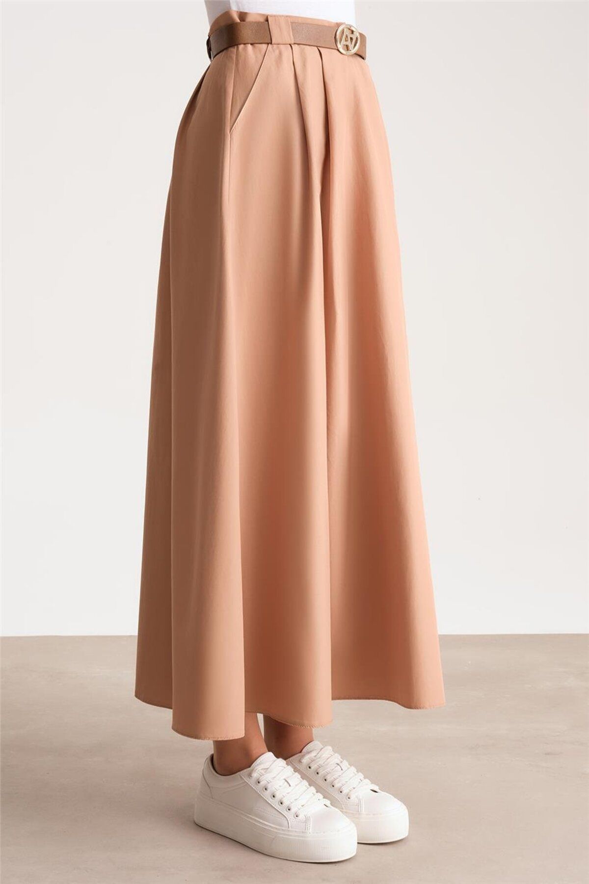 Kemeri Logolu Pileli Etek 24y1606 Camel Kemeri Logolu Pileli Etek 24y1606 Camel