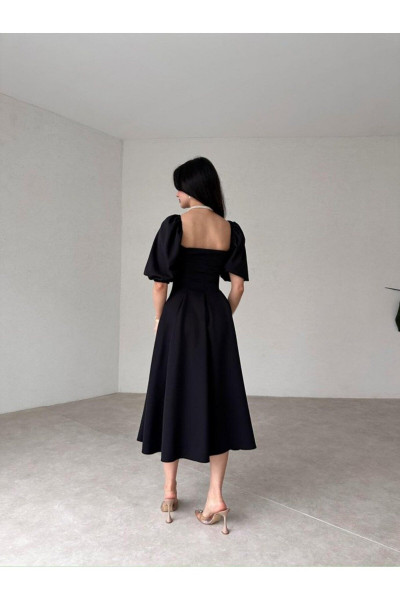 Kare Yaka Pileli Midi Boy Elbise