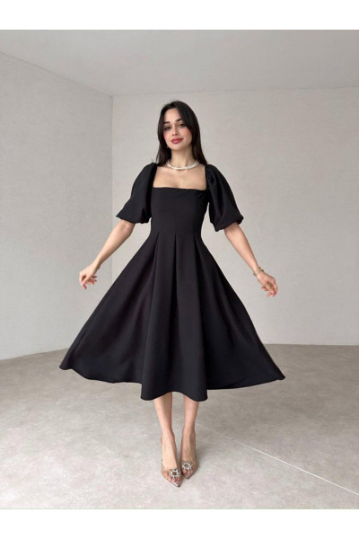 Kare Yaka Pileli Midi Boy Elbise