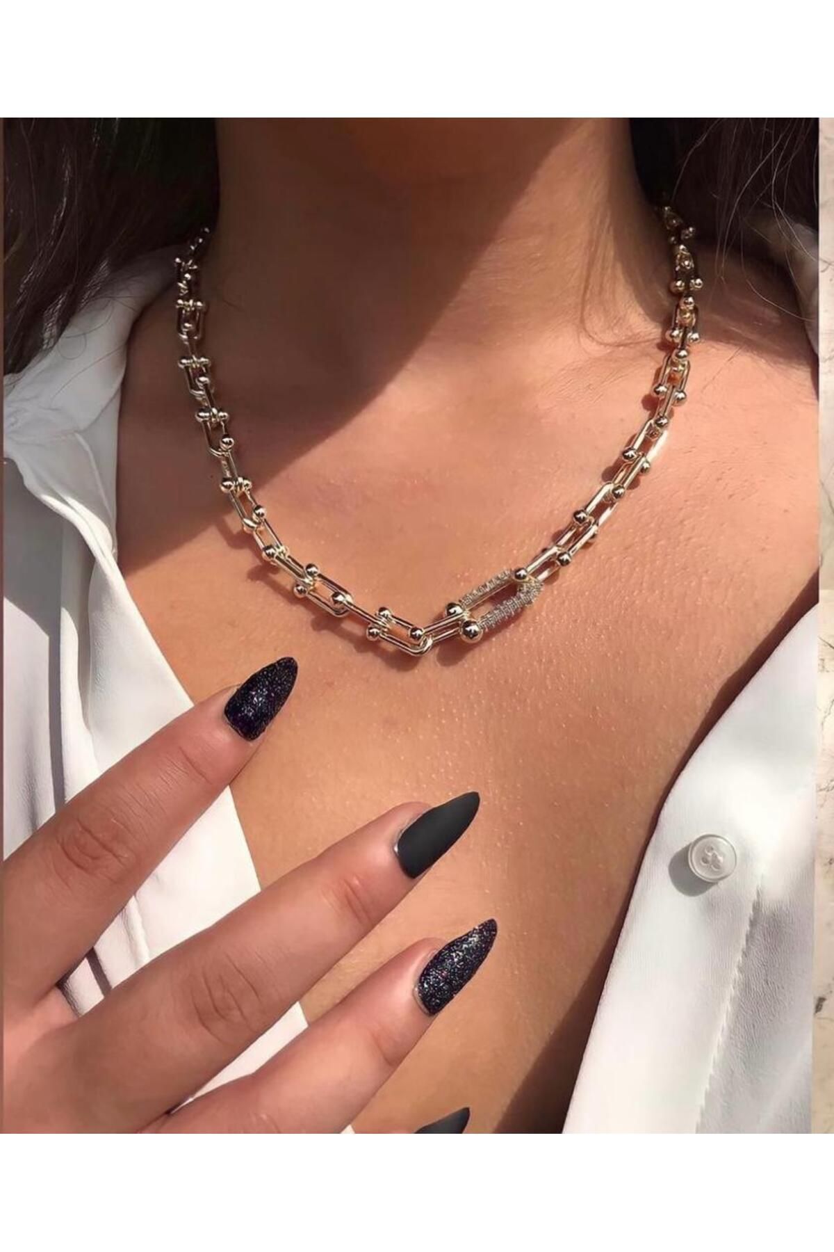 Tiffany Ataç Model Çelik Zirkon Taş Kolye Tiffany Ataç Model Çelik Zirkon Taş Kolye