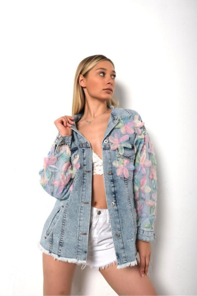 Kadın Salaş Oversize Çiçekli Jean Ceket Kadın Salaş Oversize Çiçekli Jean Ceket