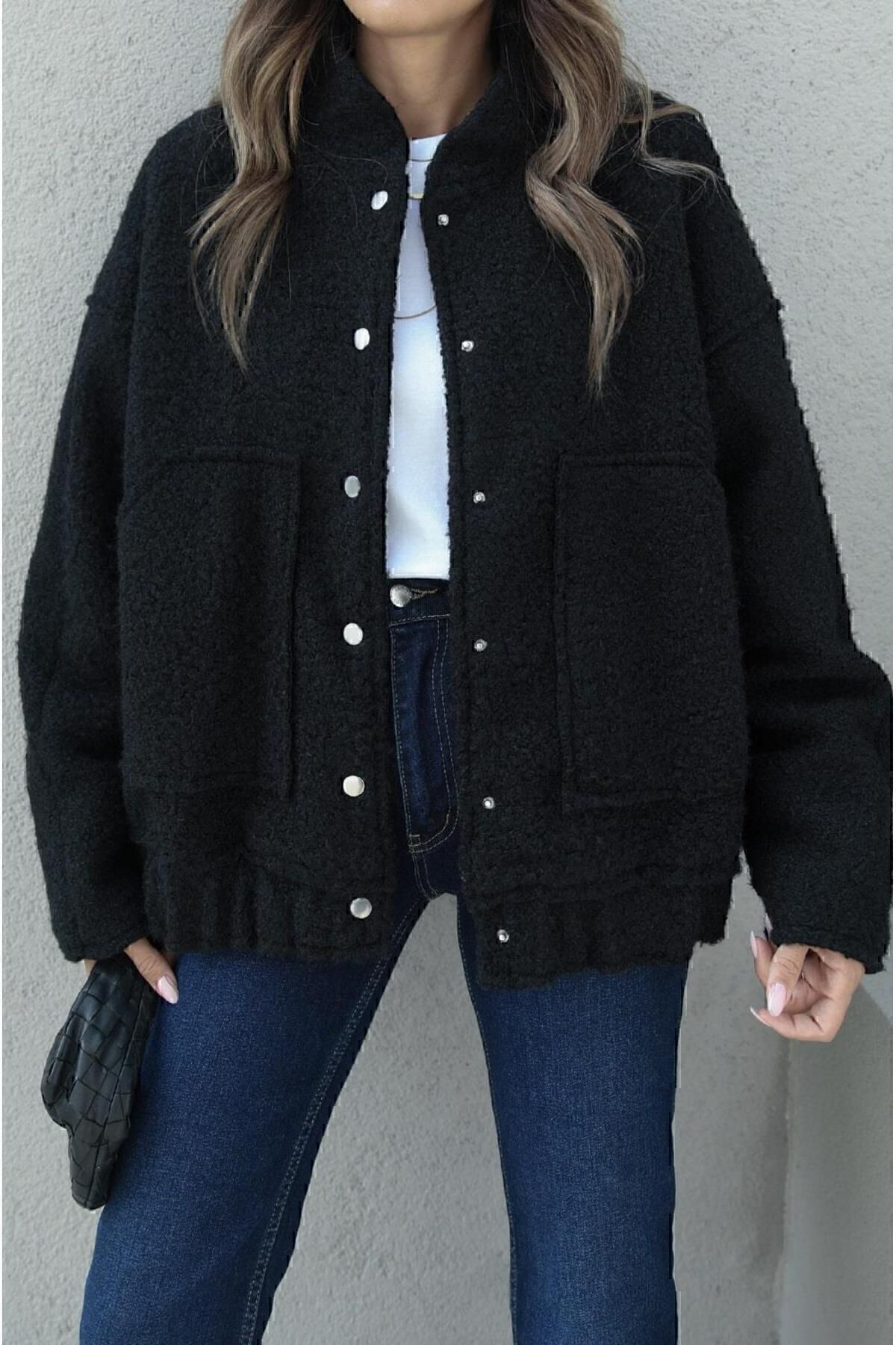 Siyah Büyük Cepli Oversize Astarlı Buklet Bomber Ceket Mont Siyah Büyük Cepli Oversize Astarlı Buklet Bomber Ceket Mont