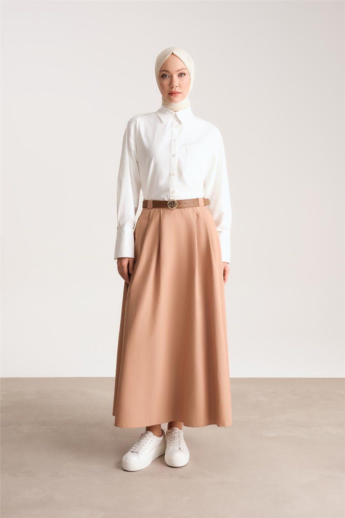 Kemeri Logolu Pileli Etek 24y1606 Camel Kemeri Logolu Pileli Etek 24y1606 Camel