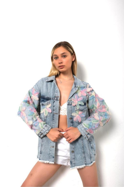 Kadın Salaş Oversize Çiçekli Jean Ceket Kadın Salaş Oversize Çiçekli Jean Ceket