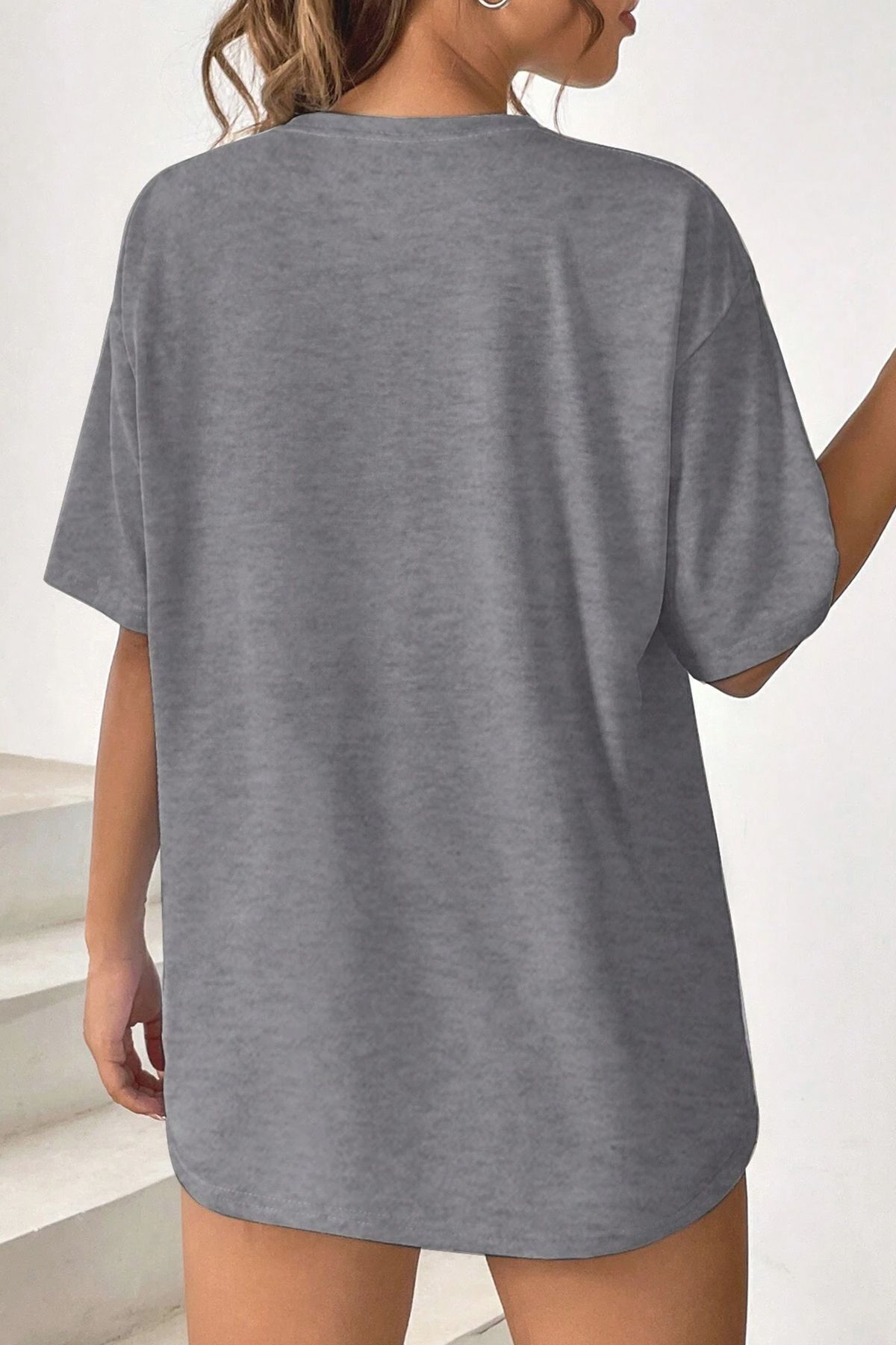 Unisex Be Happy Baskılı Oversize Tshirt Unisex Be Happy Baskılı Oversize Tshirt
