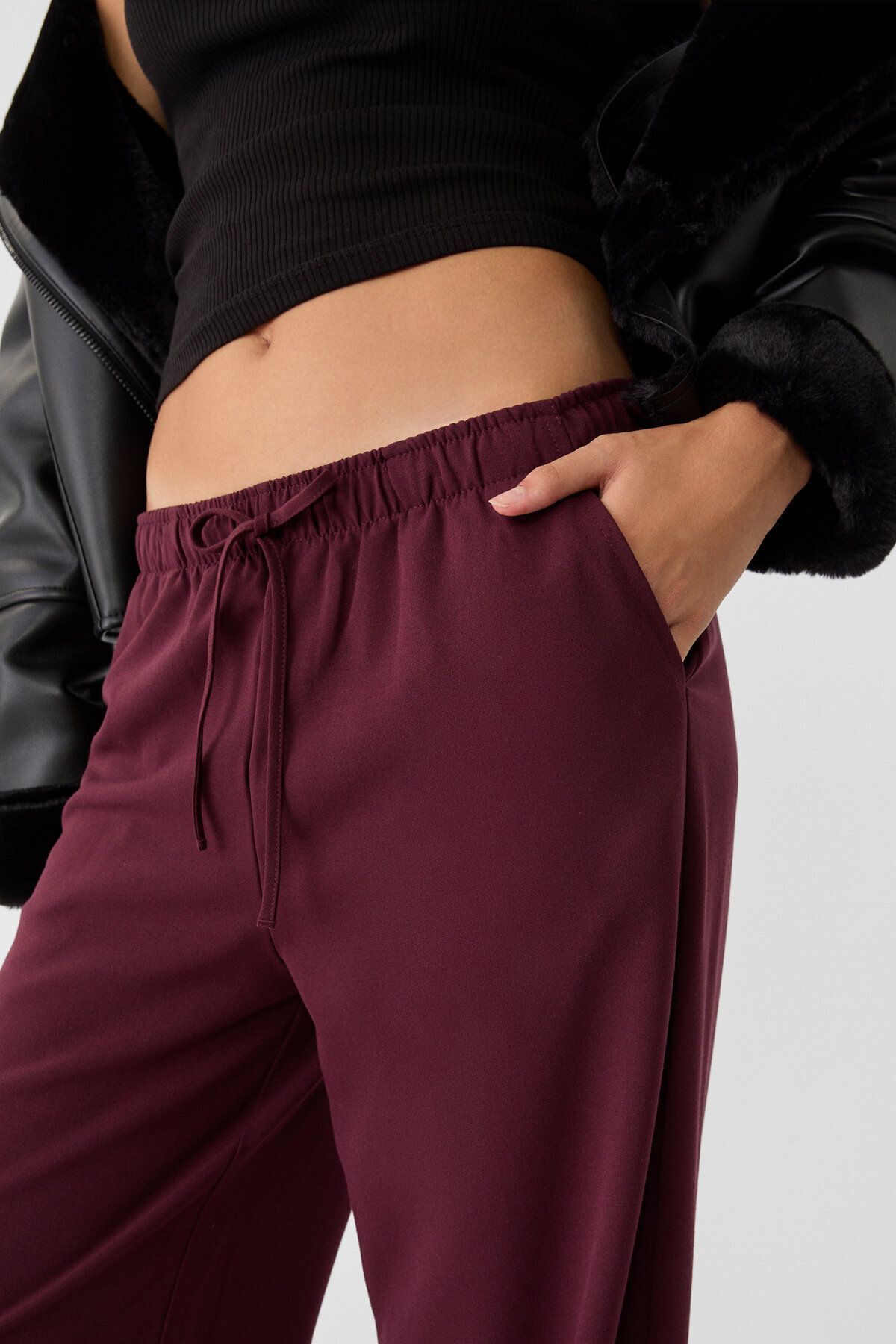 Uzun dökümlü şık pantolon