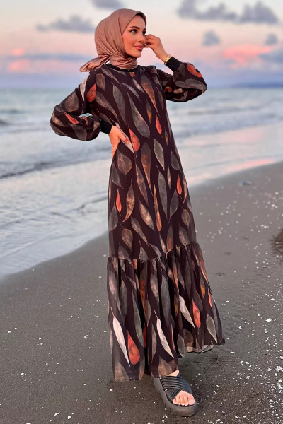 Siyah Tesettür Desenli Kol Ribanalı Şifon Elbise Siyah Tesettür Desenli Kol Ribanalı Şifon Elbise