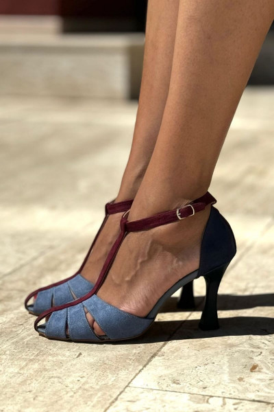 Princess Kadın Klasik Topuklu Ayakkabı Mavi Süet Princess Kadın Klasik Topuklu Ayakkabı Mavi Süet