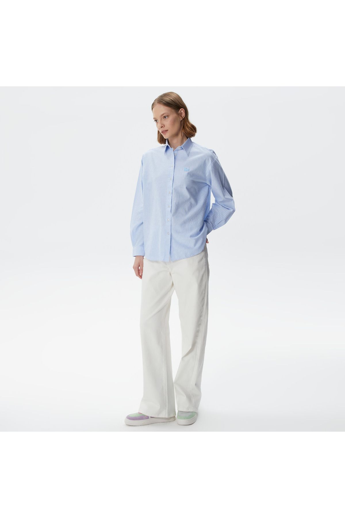 Kadın Oversized Uzun Kollu Çizgili Mavi Gömlek Kadın Oversized Uzun Kollu Çizgili Mavi Gömlek