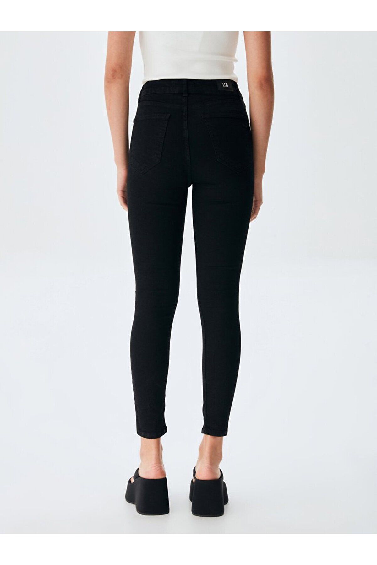 Marcella X Yüksek Bel Dar Paça Skınny Jean Pantolon Marcella X Yüksek Bel Dar Paça Skınny Jean Pantolon