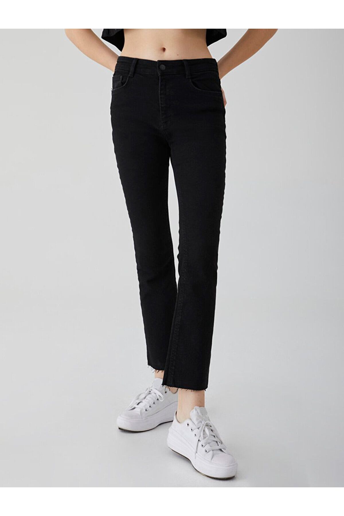 Lynda X Yüksek Bel Cropped Flare Cropped Flare Jean Pantolon Lynda X Yüksek Bel Cropped Flare Cropped Flare Jean Pantolon