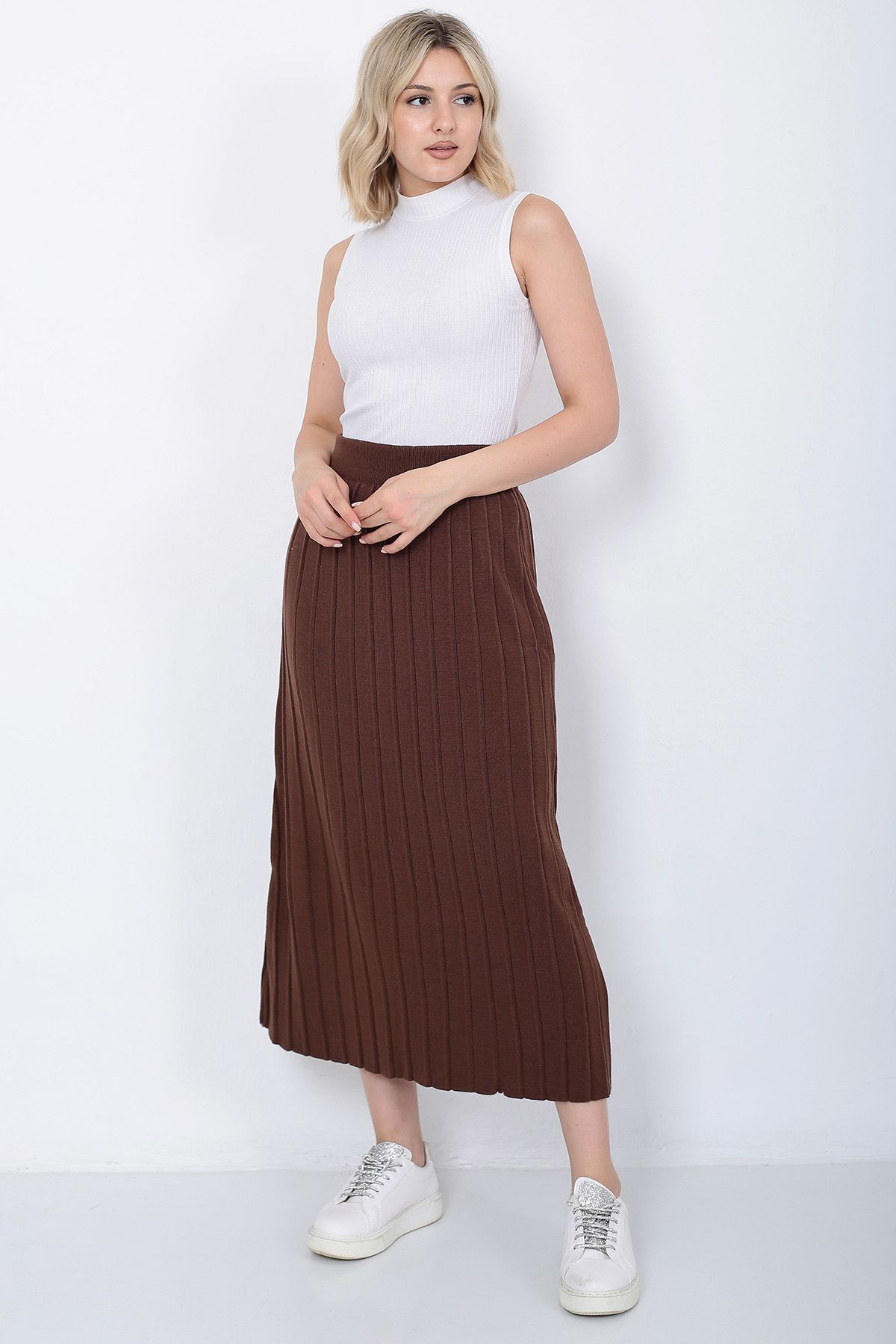 Kadın Triko Etek Oversize Kahverengi Kadın Triko Etek Oversize Kahverengi