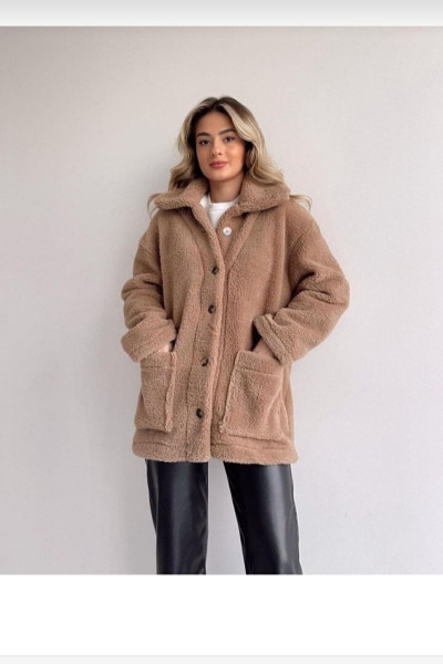 Oversize Yakalı Düğmeli Peluş Hırka Ceket