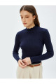 Triko Kazak Slim Fit Hafif Dik Yaka Uzun Kollu Triko Kazak Slim Fit Hafif Dik Yaka Uzun Kollu