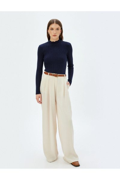 Triko Kazak Slim Fit Hafif Dik Yaka Uzun Kollu Triko Kazak Slim Fit Hafif Dik Yaka Uzun Kollu