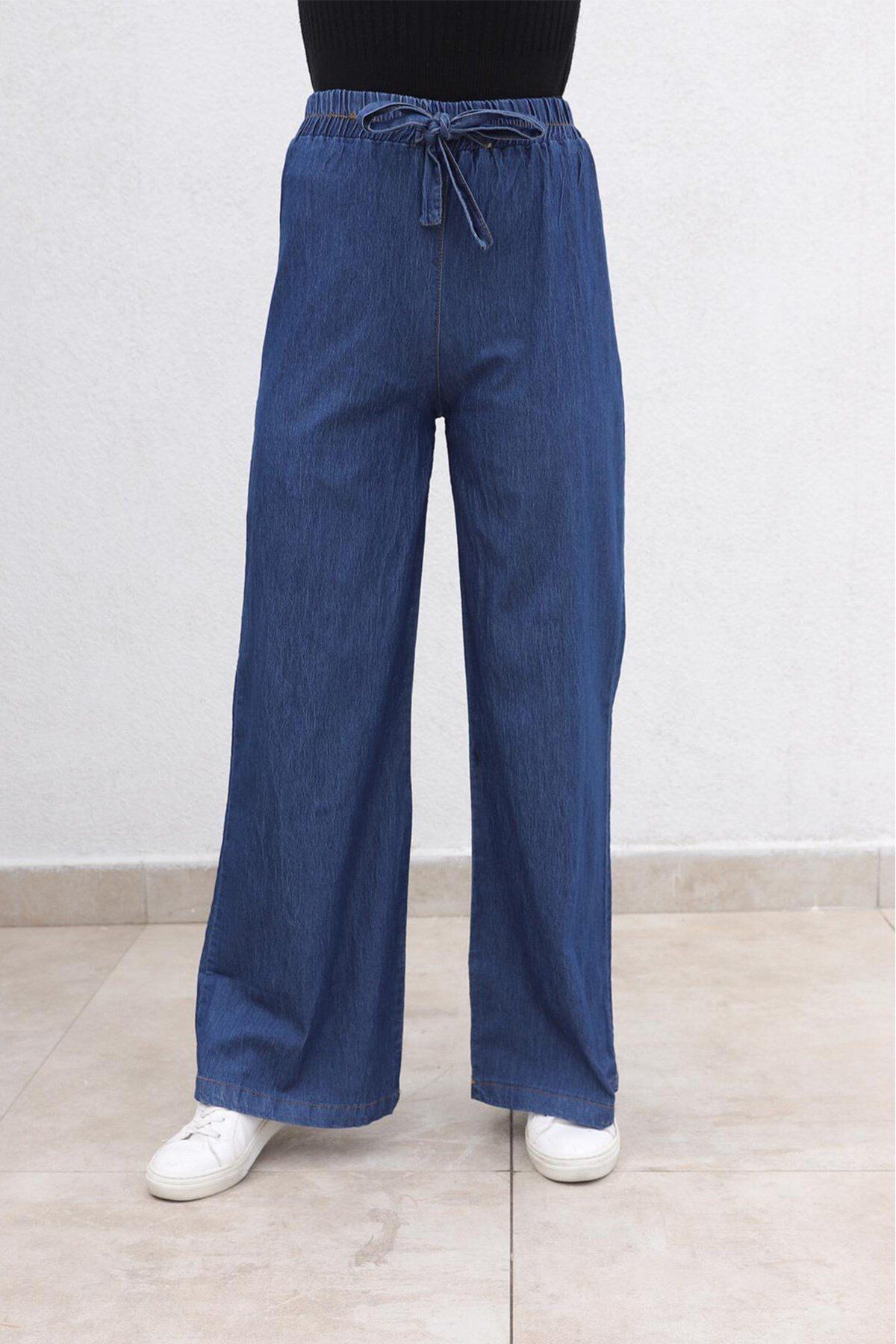 Kot Pantolon Beli Lastikli Ve Biye Detaylı Koyu Lacivert Kot Pantolon Beli Lastikli Ve Biye Detaylı Koyu Lacivert