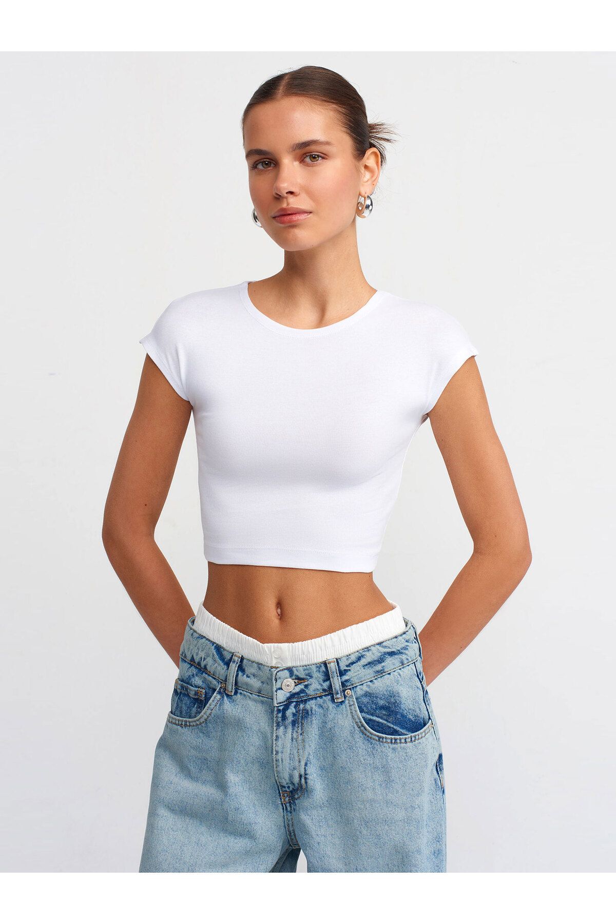 30528 Pamuk ve Modal  Karışımlı Crop Top-Beyaz