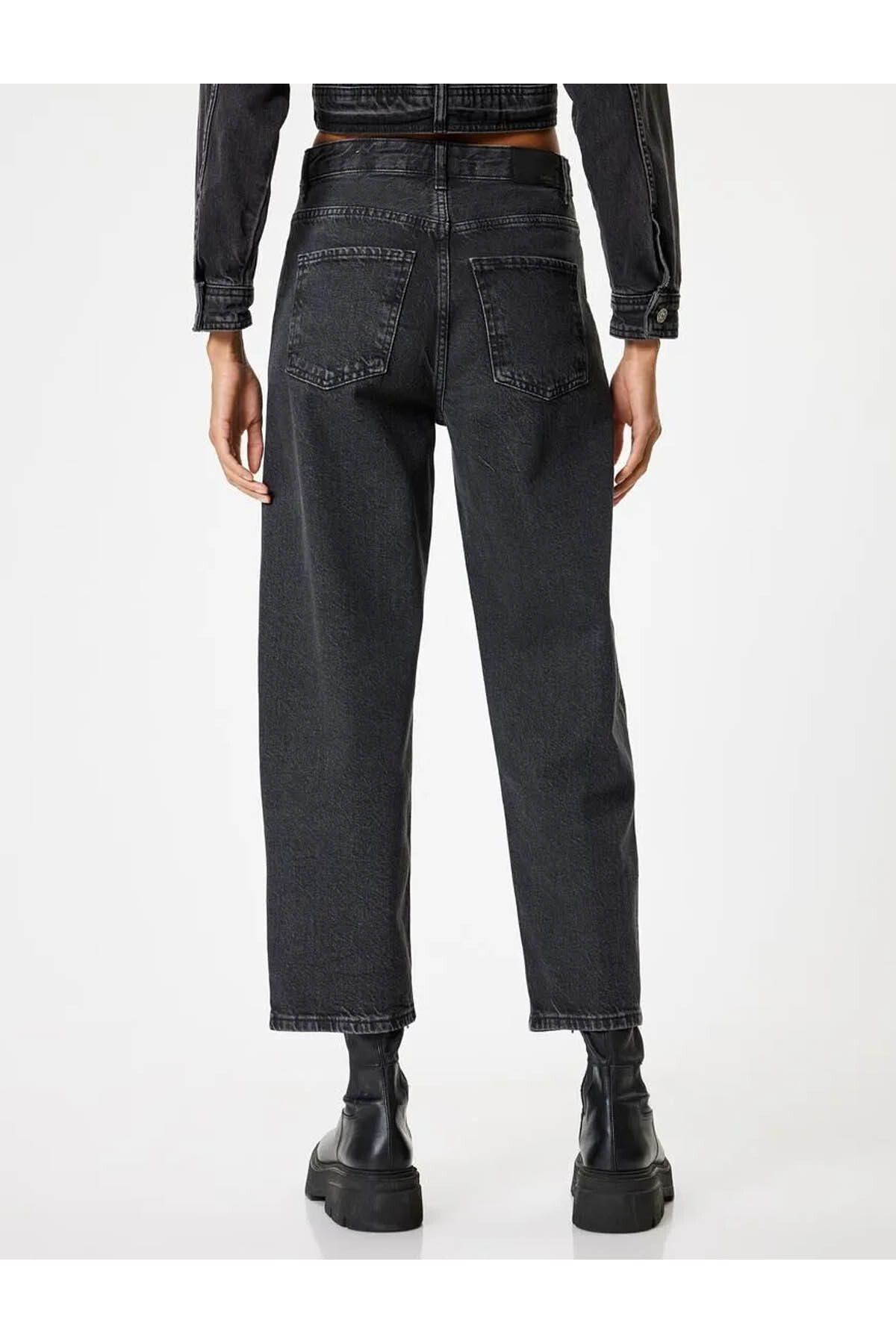 Taşlı Kot Pantolon Düz Paça Standart Bel Cepli - Eve Straight Jeans Taşlı Kot Pantolon Düz Paça Standart Bel Cepli - Eve Straight Jeans