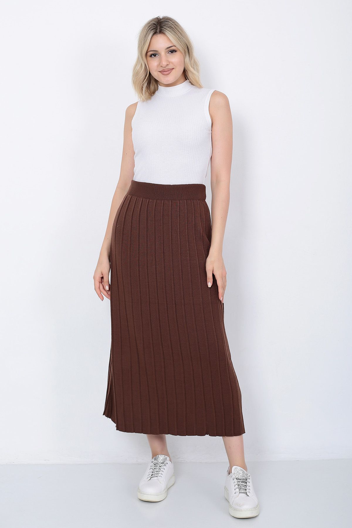 Kadın Triko Etek Oversize Kahverengi Kadın Triko Etek Oversize Kahverengi