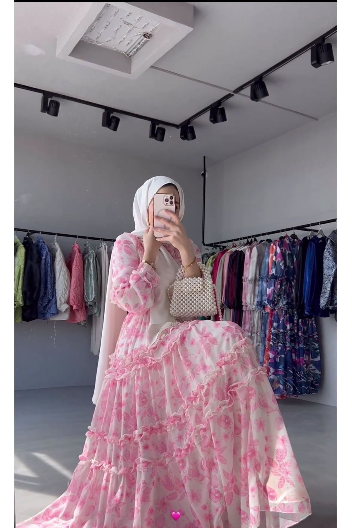 şifon elbise, şifon astarlı tesettür elbise, uzun şifon kumaş elbise, pembe tesettür uzun elbise şifon elbise, şifon astarlı tesettür elbise, uzun şifon kumaş elbise, pembe tesettür uzun elbise