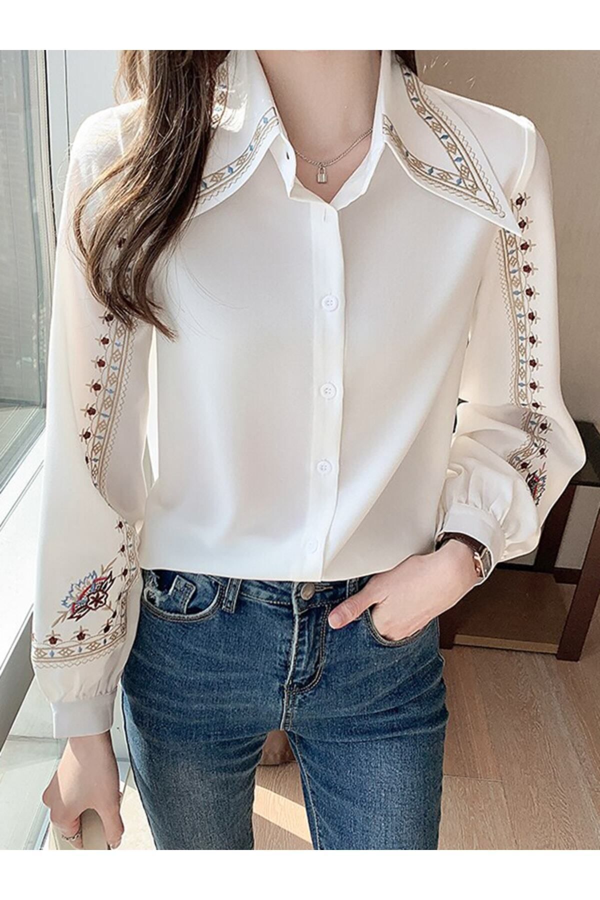 Nakışli Gömlek Nakışli Gömlek