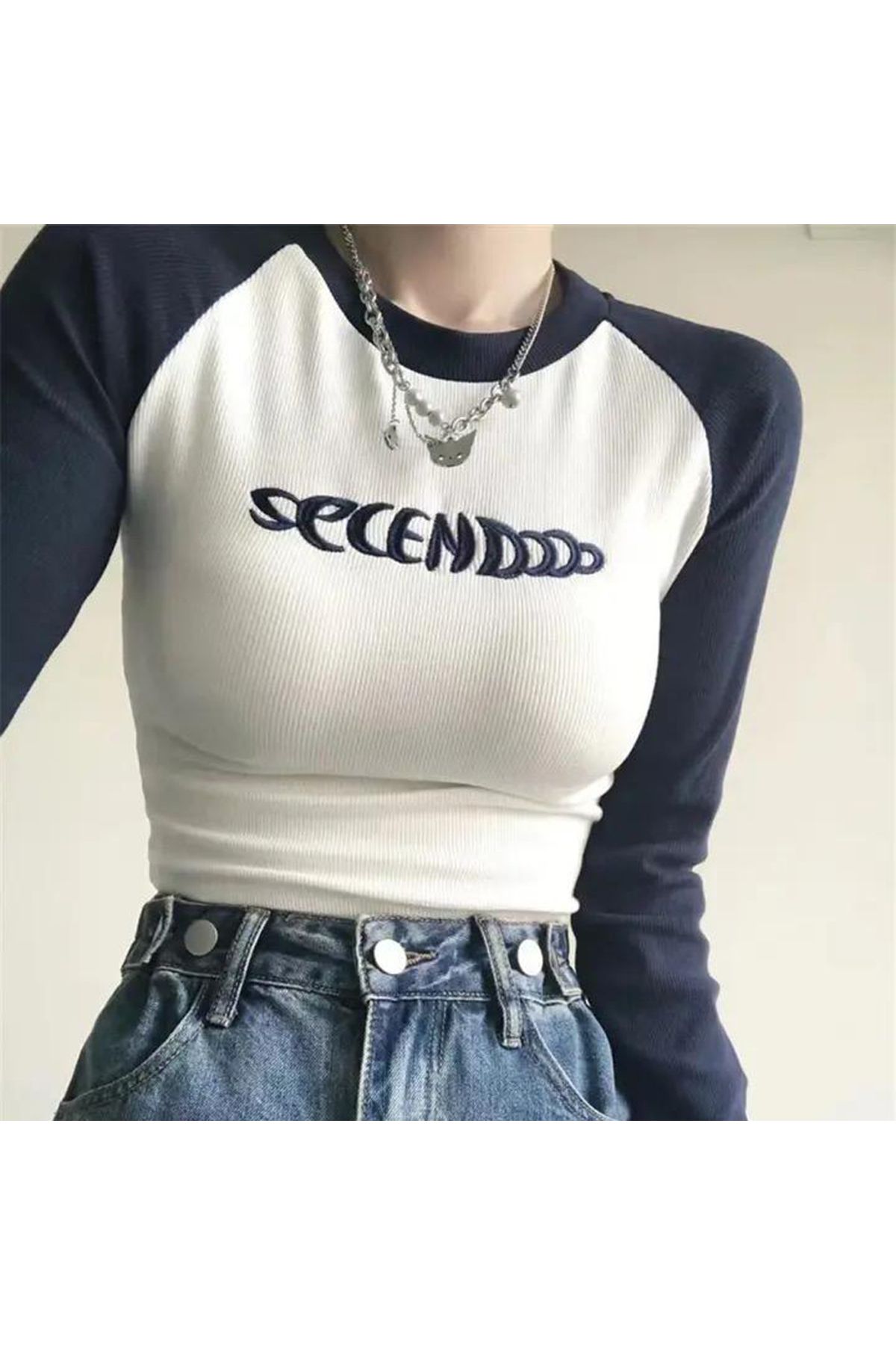 Beyaz Secendo Raglan Uzun Kollu Crop