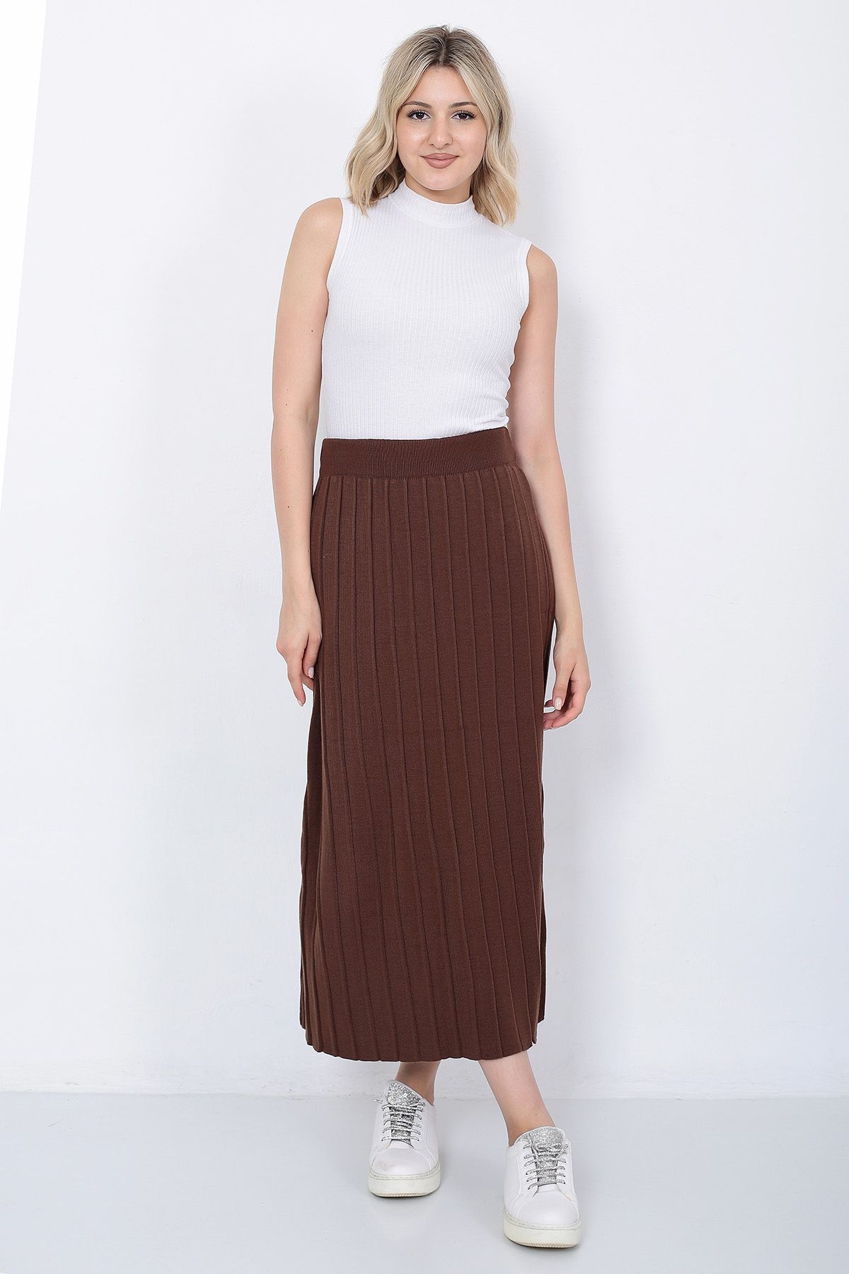 Kadın Triko Etek Oversize Kahverengi Kadın Triko Etek Oversize Kahverengi