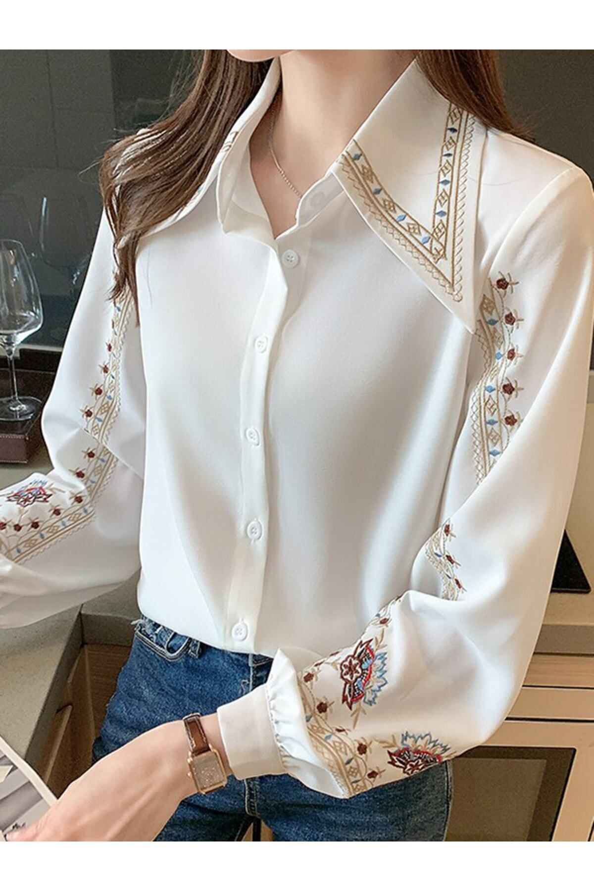 Nakışli Gömlek Nakışli Gömlek
