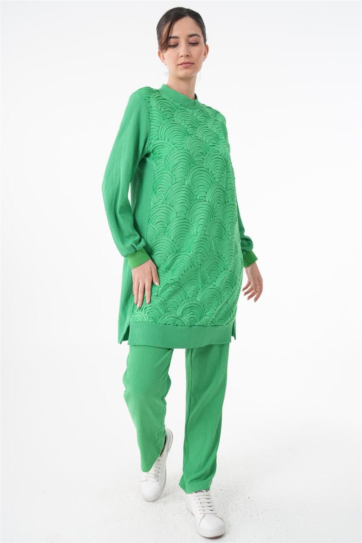Karma Desen Tunik-pantolon Benetton Yeşili Ikili Takım Karma Desen Tunik-pantolon Benetton Yeşili Ikili Takım