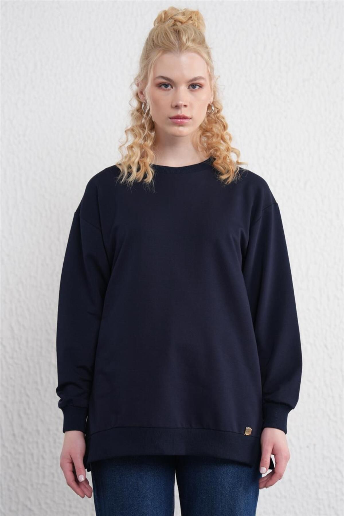 İki İplik Basic Lacivert Sweatshirt