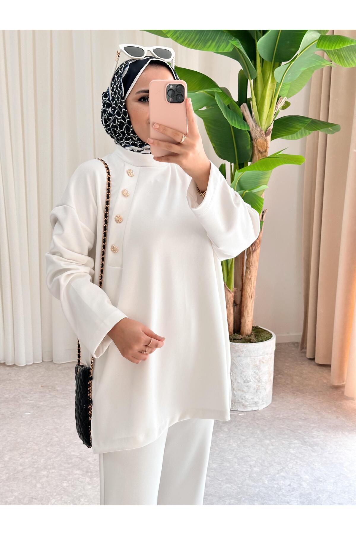 Premium Düğmeli Modal Takım Ekru Premium Düğmeli Modal Takım Ekru
