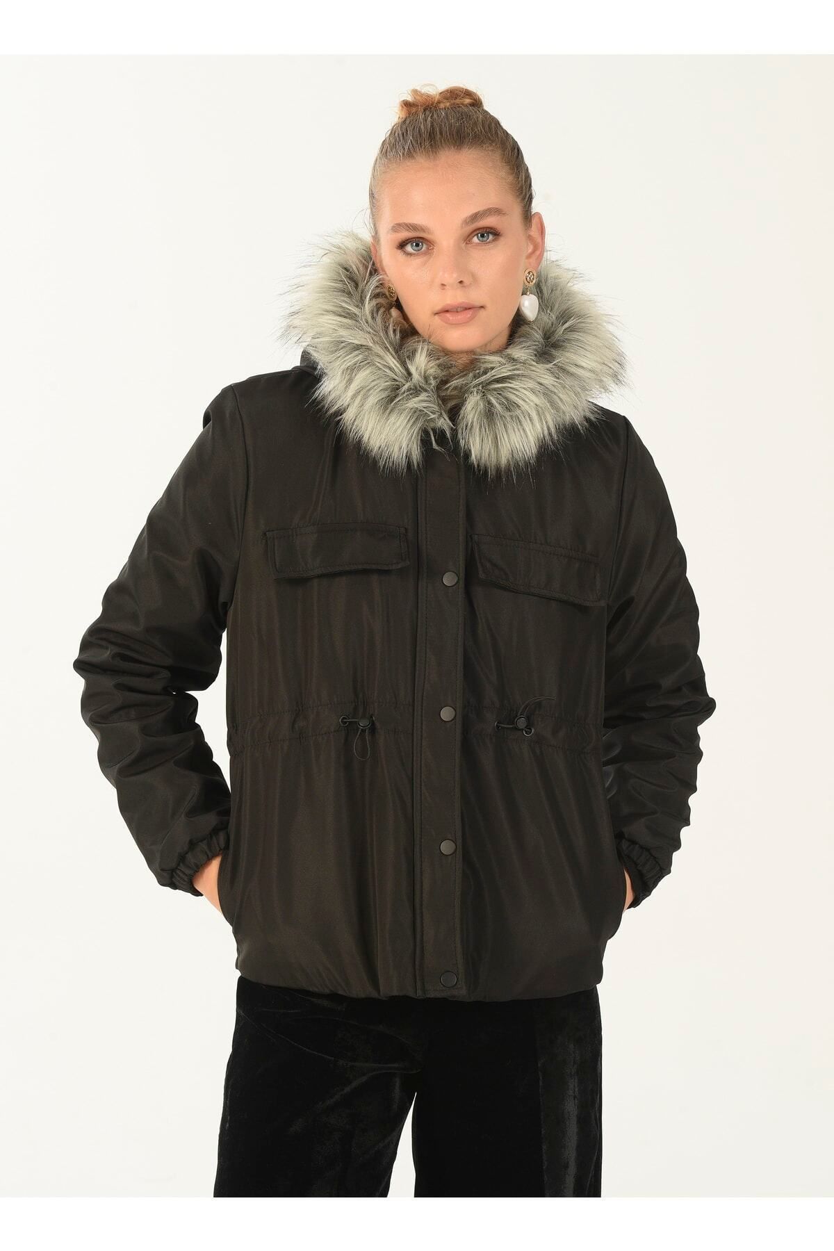 Siyah Kadın Şişme Mont Parka2 Siyah Kadın Şişme Mont Parka2