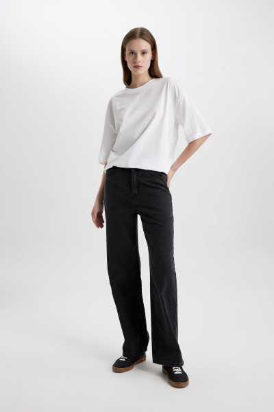 Oversize Fit Bisiklet Yaka Penye Basic Kısa Kollu Tişört C0099ax24sm Oversize Fit Bisiklet Yaka Penye Basic Kısa Kollu Tişört C0099ax24sm