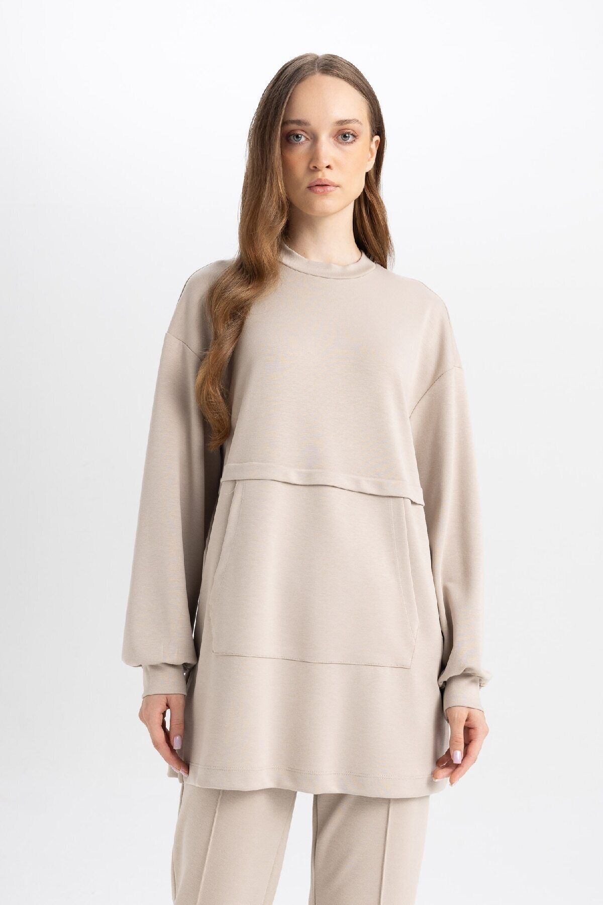 Regular Fit Bisiklet Yaka Kanguru Cepli Basic Düz Sweatshirt Tunik B0039ax24au Regular Fit Bisiklet Yaka Kanguru Cepli Basic Düz Sweatshirt Tunik B0039ax24au