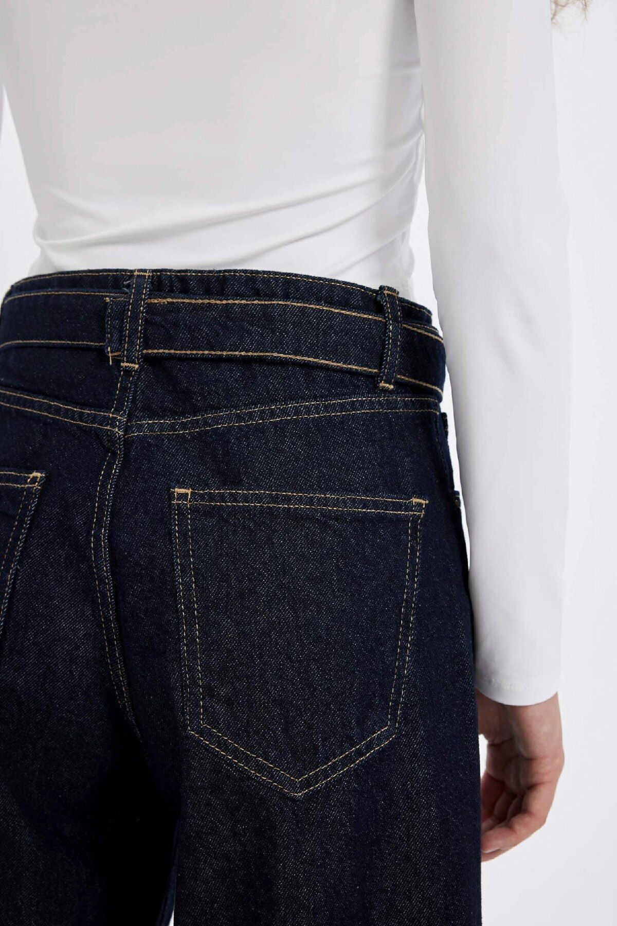 Wide Leg Normal Bel Geniş Paça Uzun Jean Pantolon D3724ax24au Wide Leg Normal Bel Geniş Paça Uzun Jean Pantolon D3724ax24au