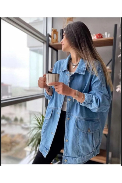 Kadın oversize salaş kot ceket Kadın oversize salaş kot ceket