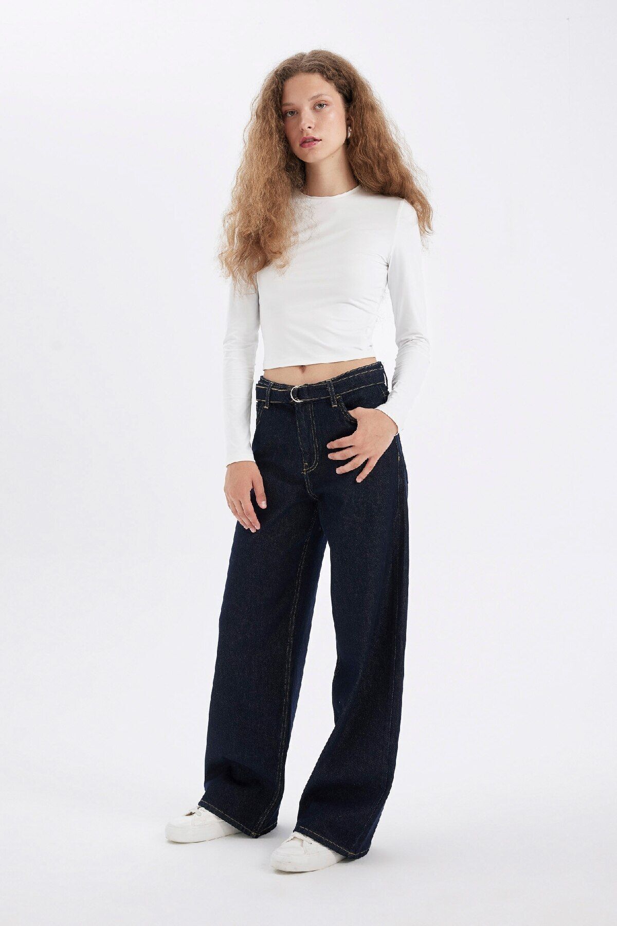 Wide Leg Normal Bel Geniş Paça Uzun Jean Pantolon D3724ax24au Wide Leg Normal Bel Geniş Paça Uzun Jean Pantolon D3724ax24au