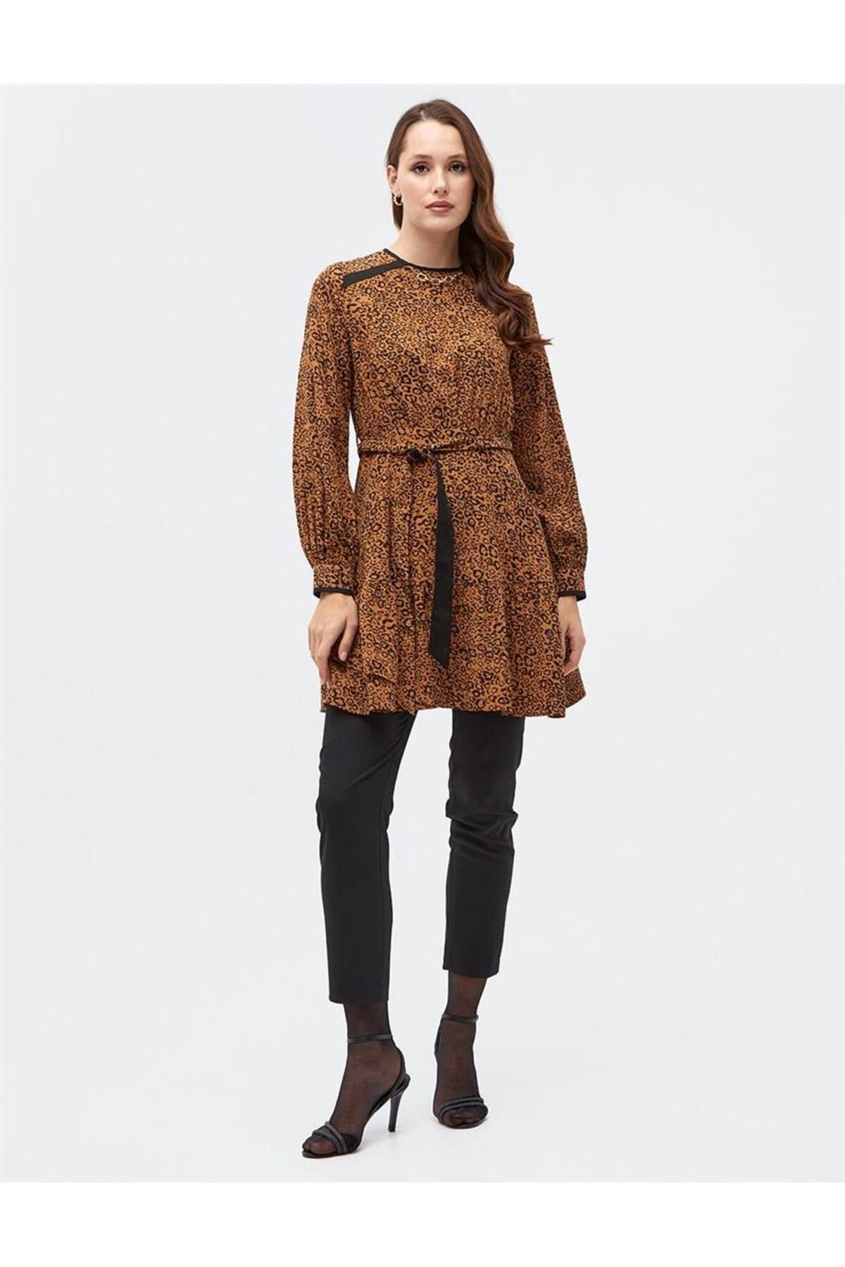 Katlı Animal Print Camel Tunik Katlı Animal Print Camel Tunik