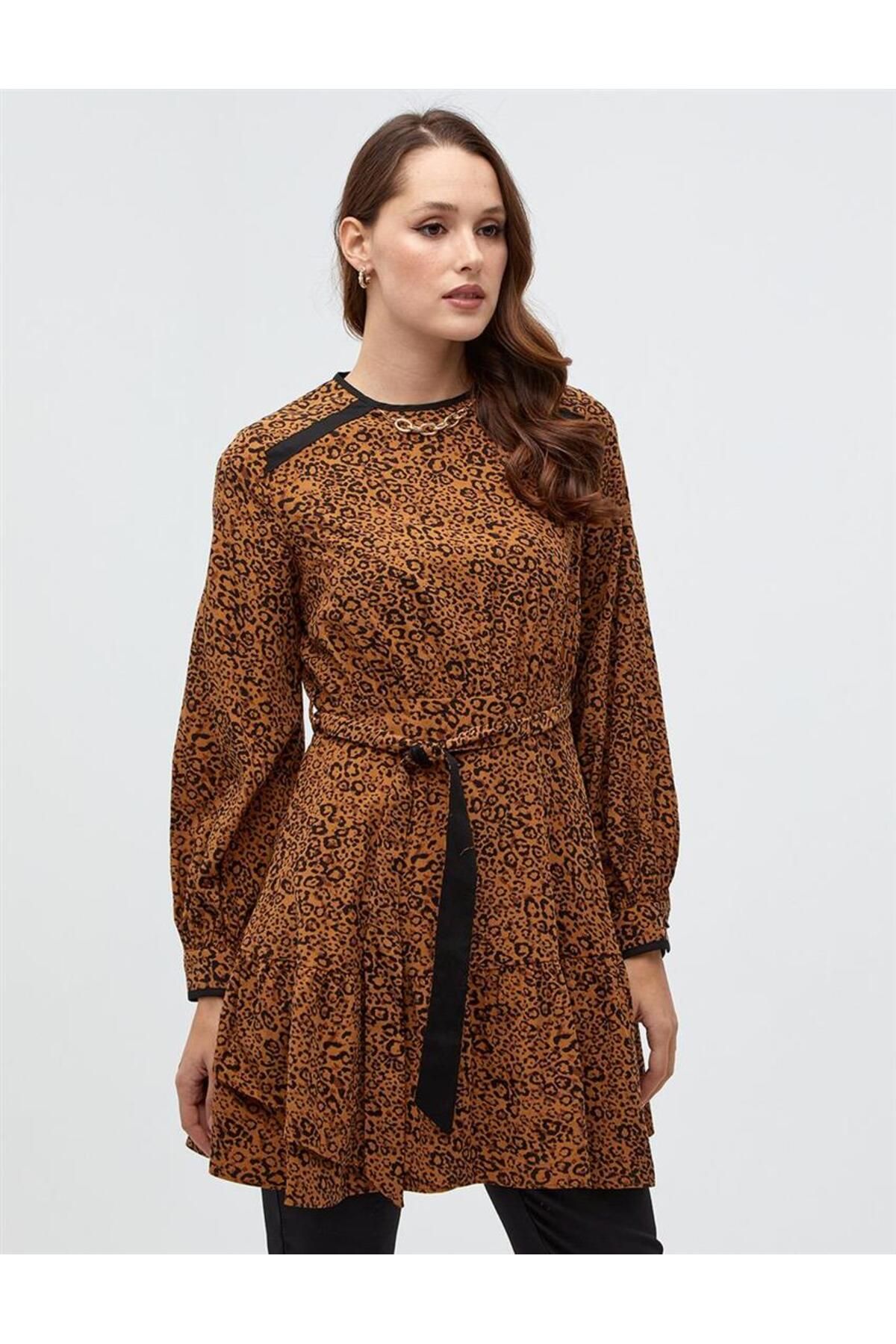 Katlı Animal Print Camel Tunik Katlı Animal Print Camel Tunik