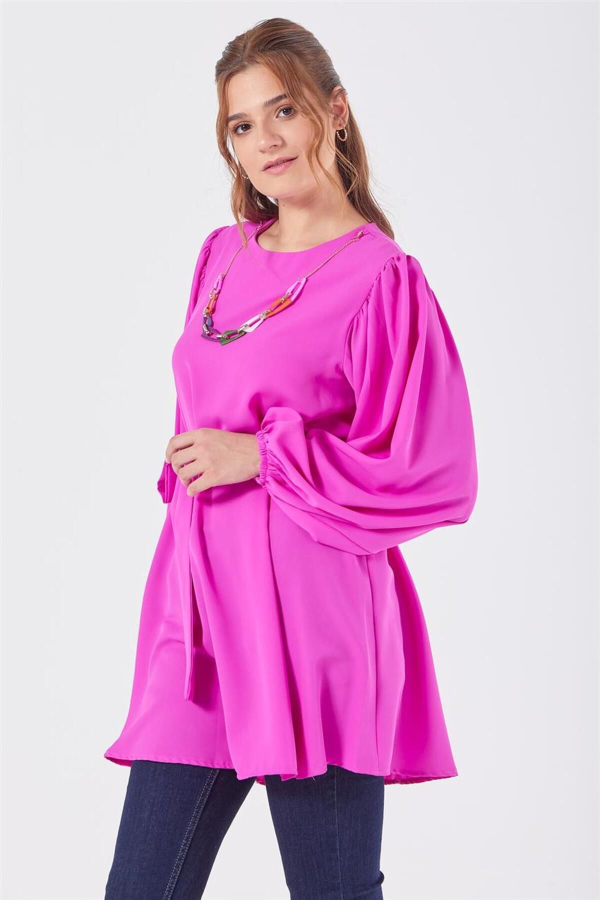 Renkli Kolye Detaylı Pembe Tunik Renkli Kolye Detaylı Pembe Tunik